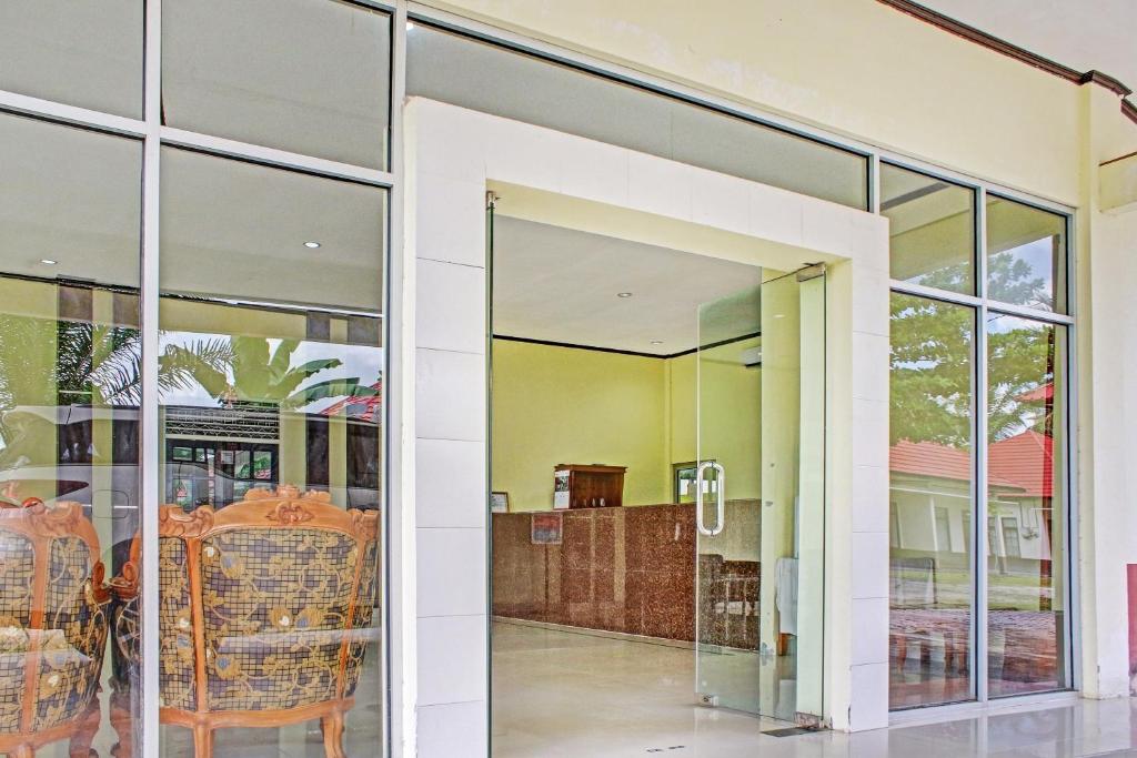 Fotografie z fotogalerie ubytování OYO 90423 Hotel Aman v destinaci Palangkaraya