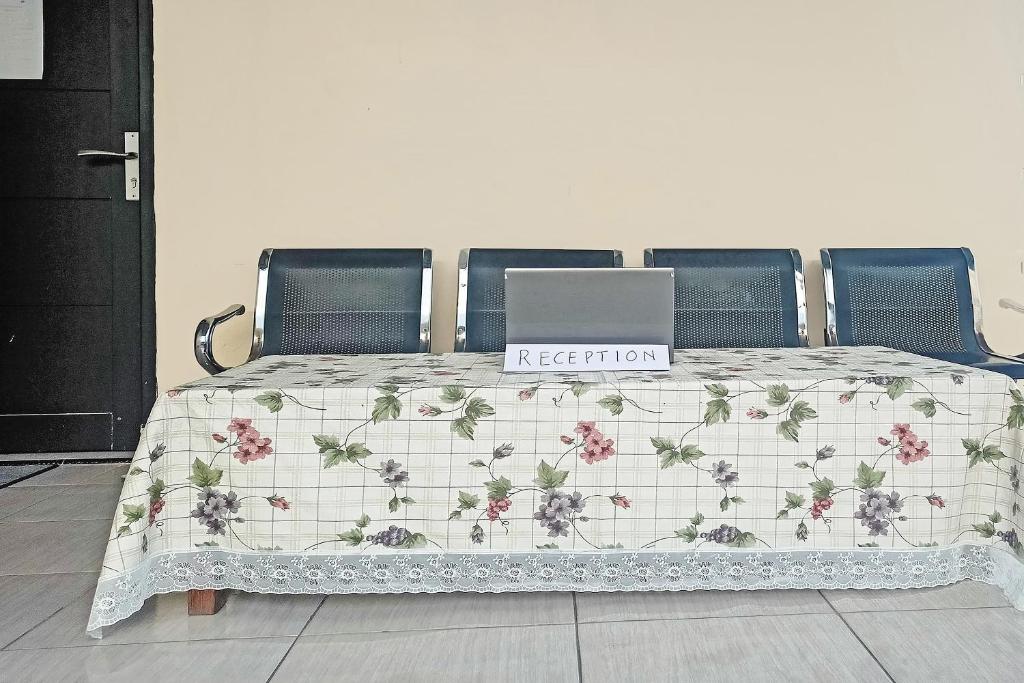 SPOT ON 91791 Homestay Surya Syariah - Housity