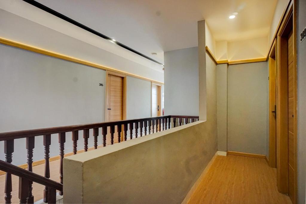 Fotografie z fotogalerie ubytování SUPER OYO 93064 Alhesa Residence v destinaci Medan