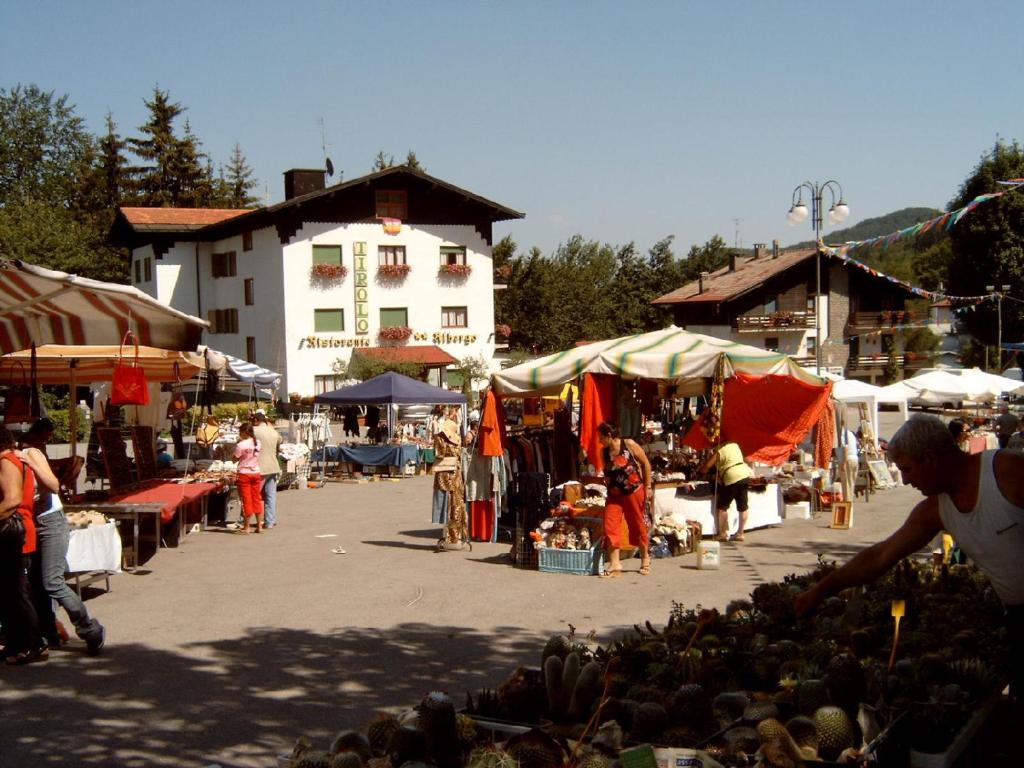 Hosté ubytování Albergo Tirolo