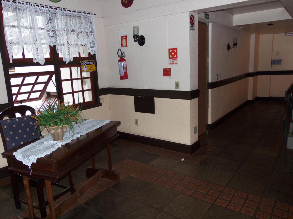  Apartamento 303 Pedras Brancas