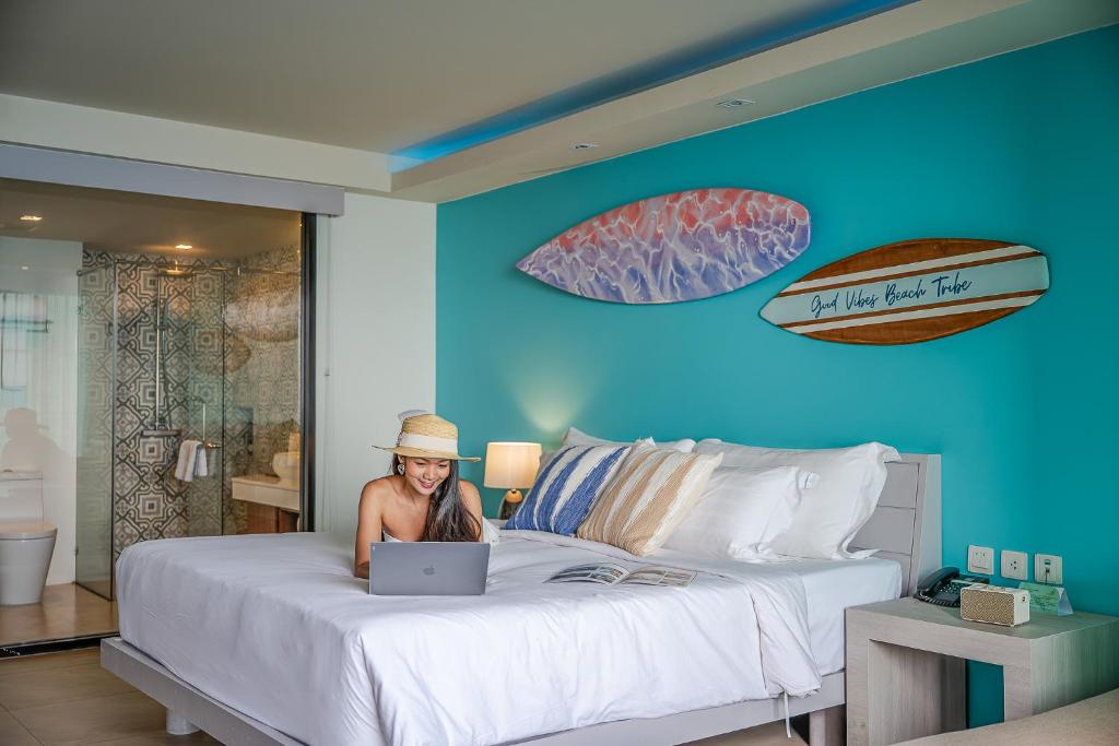 Zenmaya Oceanfront Phuket, Trademark Collection by Wyndham - Camera King Deluxe Con Vista Mare - Non Fumatori