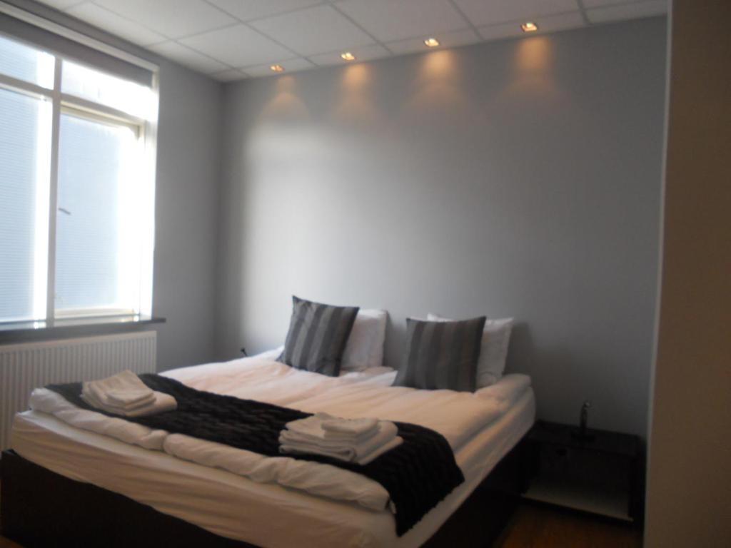Katil atau katil-katil dalam bilik di REK Inn
