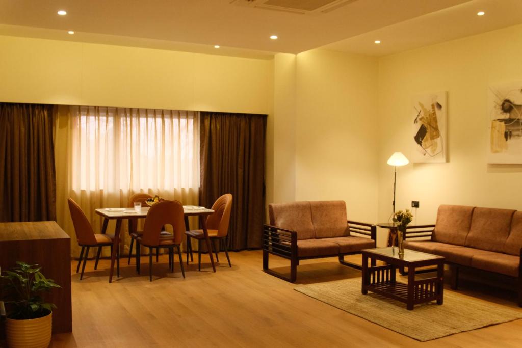 Posezení v ubytování Sunstone Suites