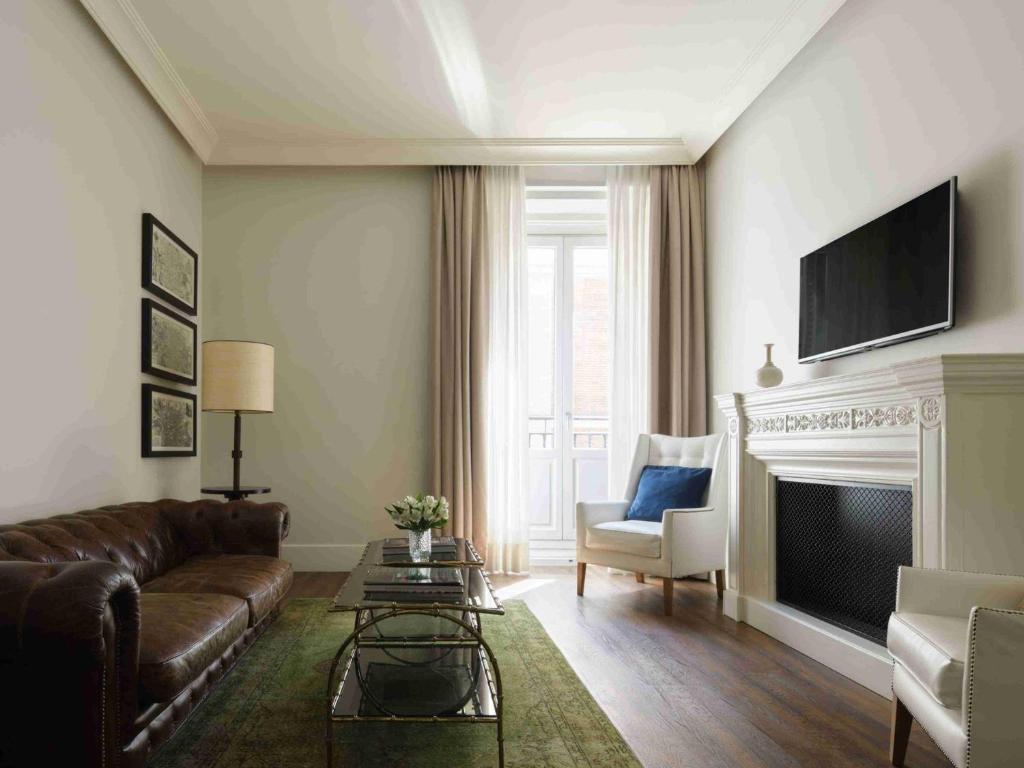 Only YOU Boutique Hotel Madrid - Resim 43