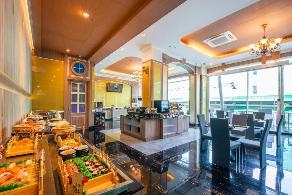 Sira Grande Hotel & Spa, Patong - Resim 16