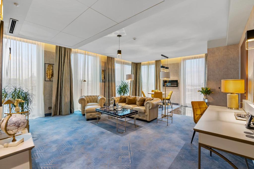 Posedenie v ubytovaní Hotel Diament Plaza Katowice