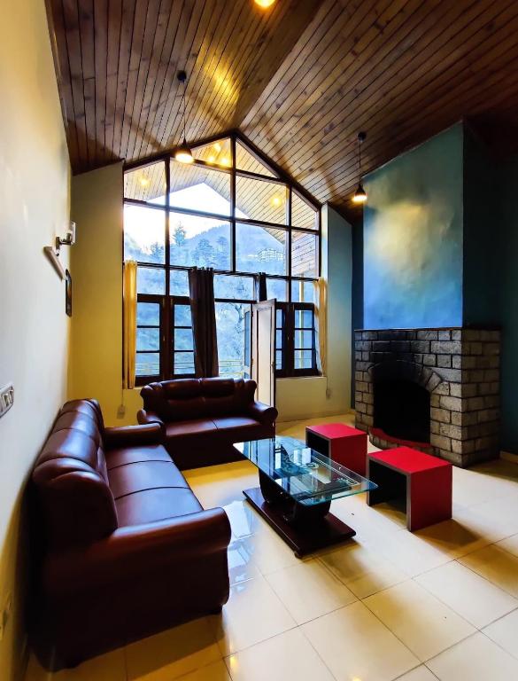 Posezení v ubytování Manali Curve Resort