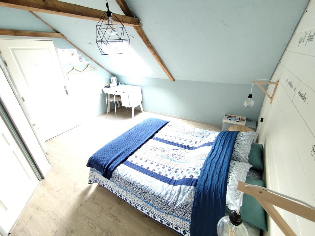 Postel nebo postele na pokoji v ubytování Au Ker Lauriers chambres et table d Hôtes