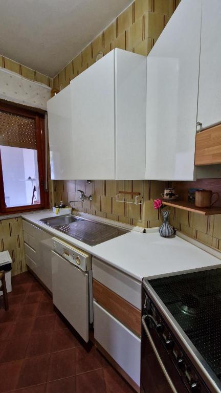 Kuchyň nebo kuchyňský kout v ubytování City View Pescara B&B