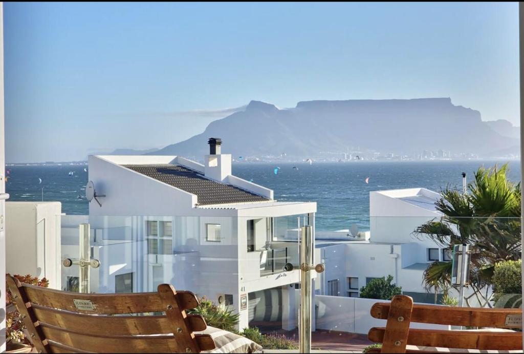 Azure Haven - ocean views and tranquil sounds, Cape Town (updated ...