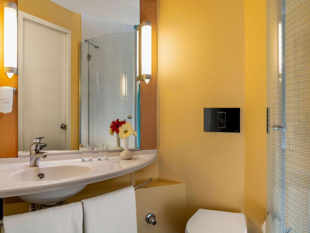 Um banheiro em Ibis Bursa