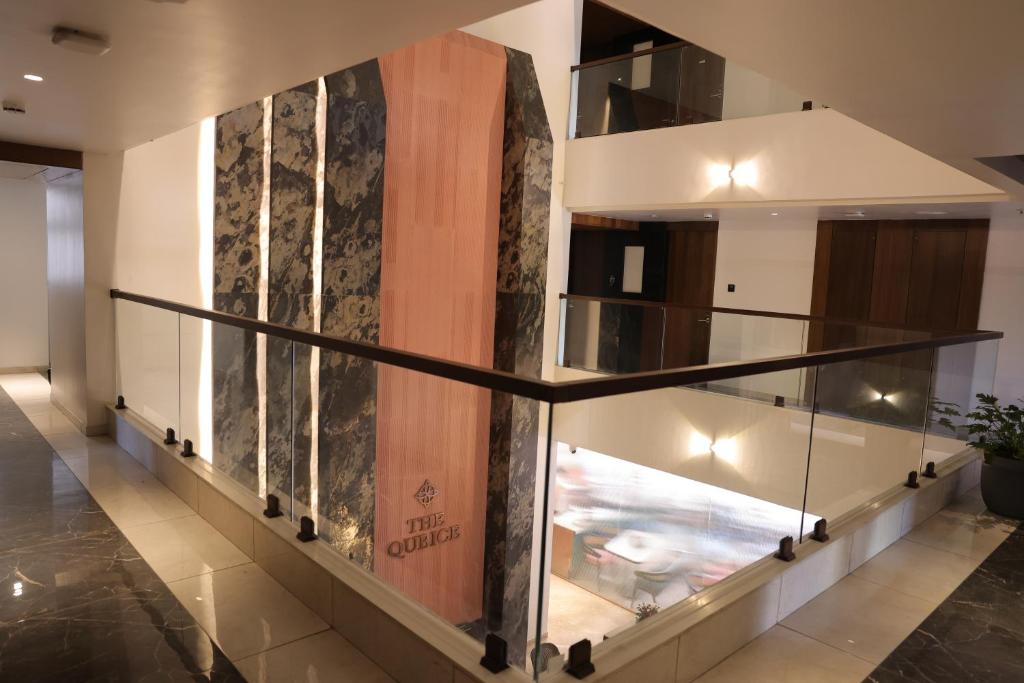 Fotografie z fotogalerie ubytování The Qubice Hotel, Kolhapur v destinaci Kolhápur