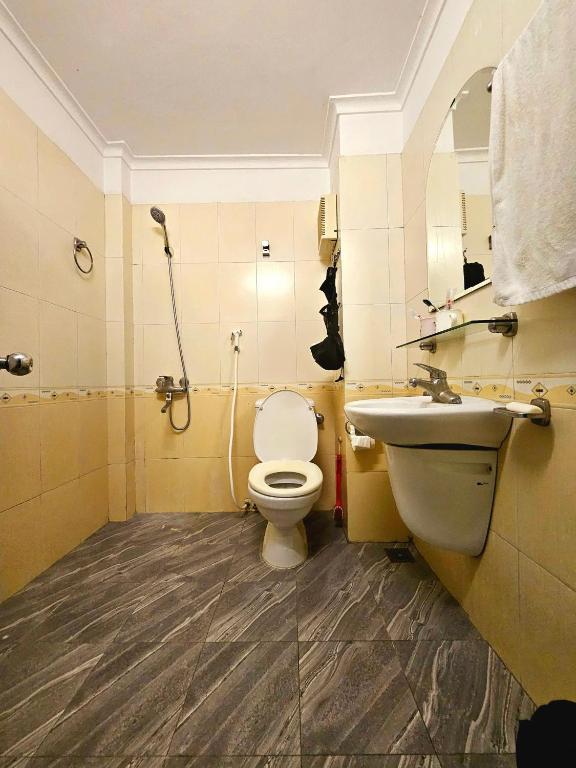 Koupelna v ubytování Rainbow HomeStay - No 8 Alley 18B Tong Dan