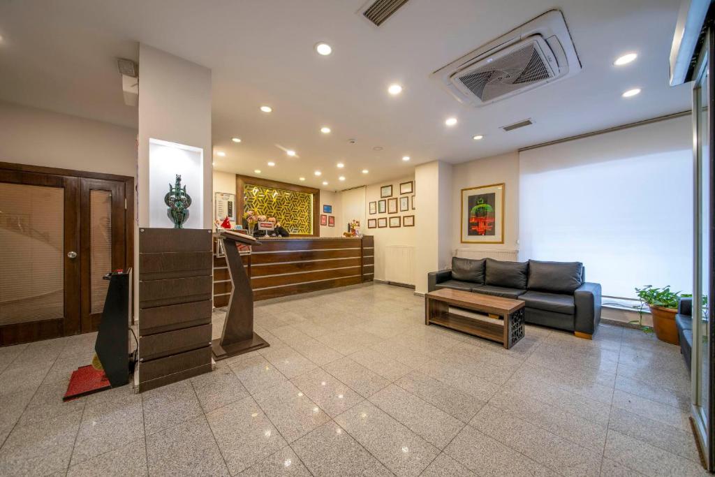 Posezení v ubytování Çanak Hotel