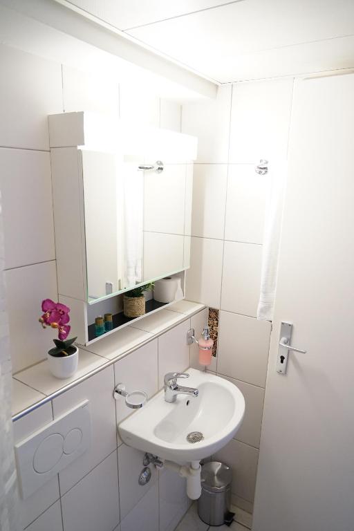 Vannituba majutusasutuses Centra Hotel Winterthur