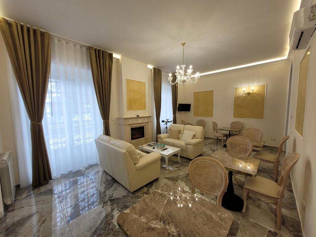 VILLA ESMERALDA