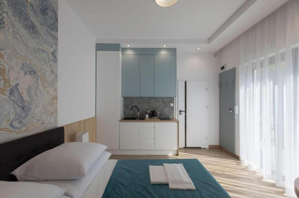 Willa przy Porcie - apartamenty z aneksami kuchennymi - Deluxe King Studio