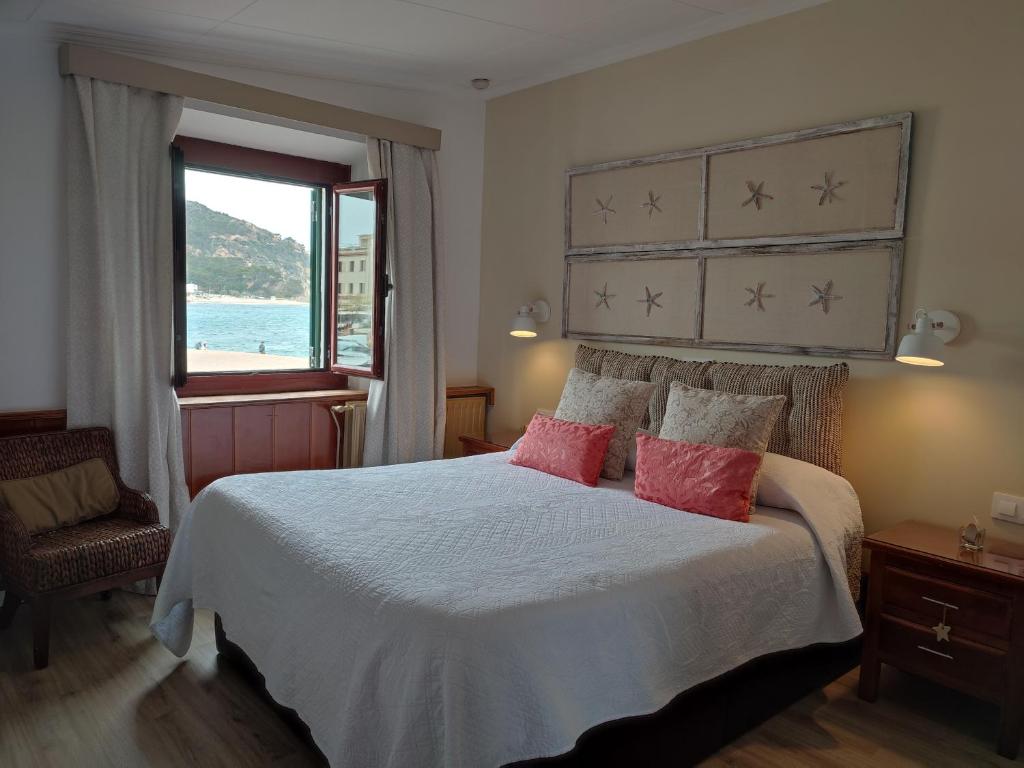 Hotel Cap d'Or - Children only from 12 years old - Double Or Twin Room With Sea View