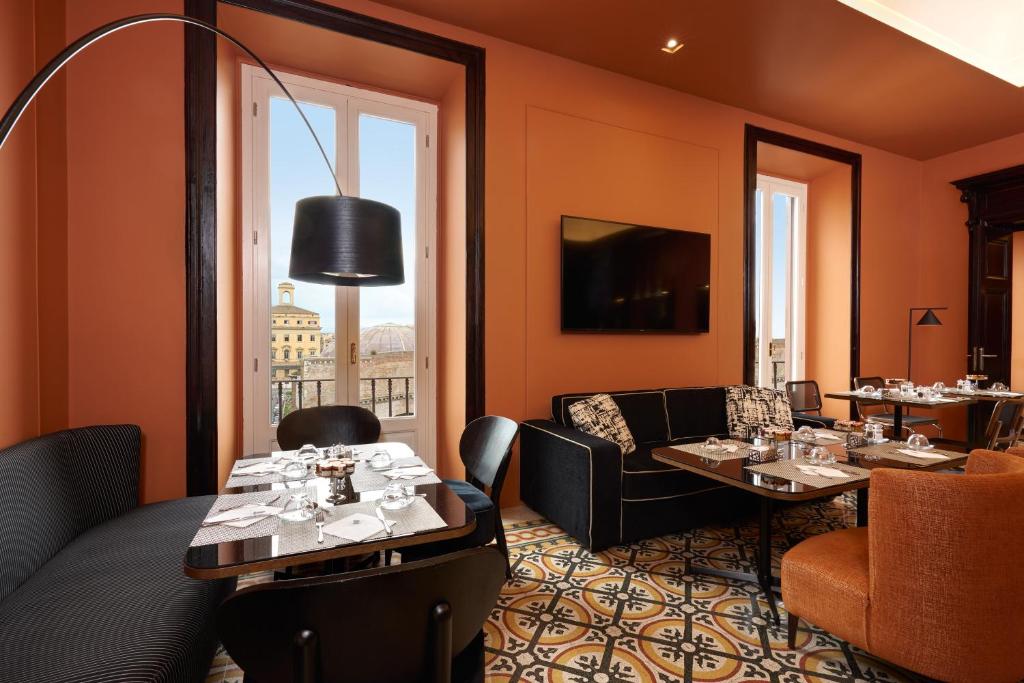 Mascagni Luxury Rooms & Suites - Resim 5