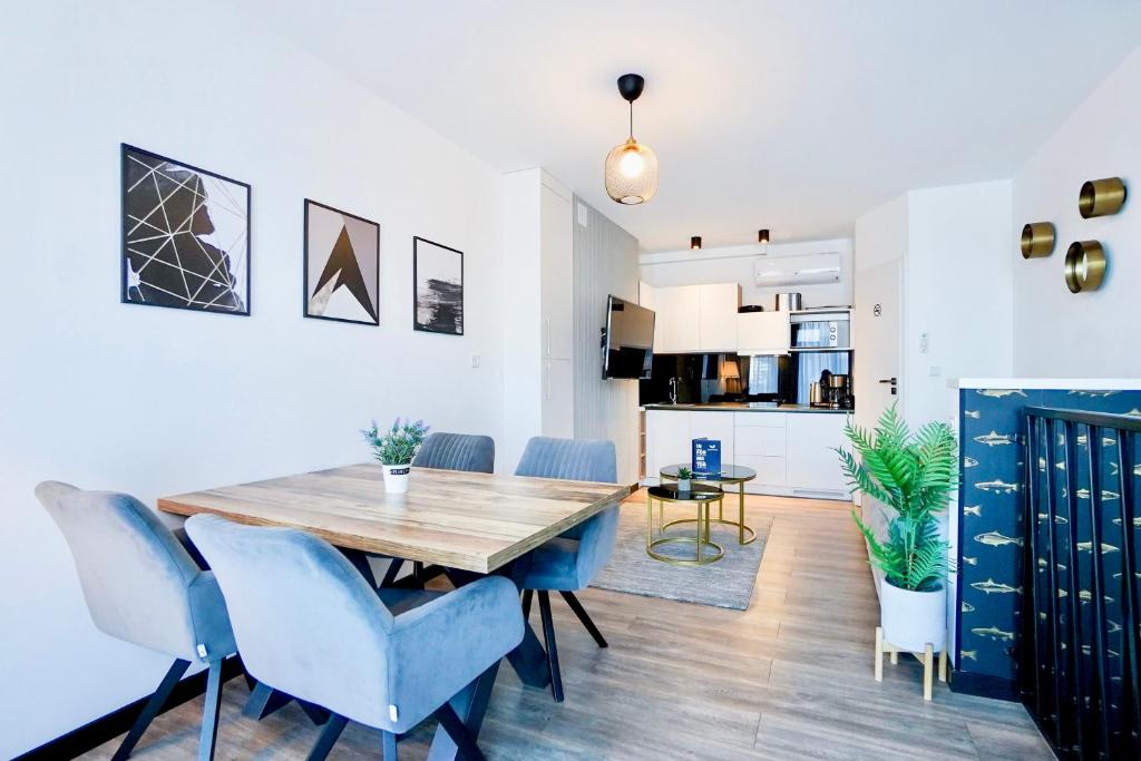 ApartPark by Baltic Home - Dúplex Estándar Con Vista Parcial Al Mar