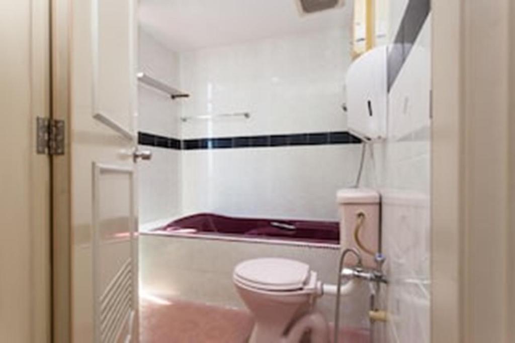 Koupelna v ubytování OYO 43915 T P Hotel