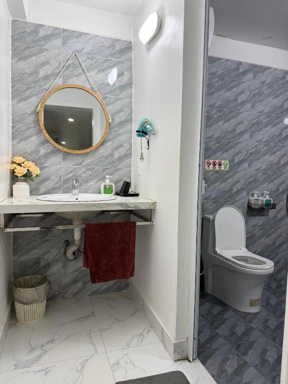 Koupelna v ubytování Cat Ba Santorini Homestay
