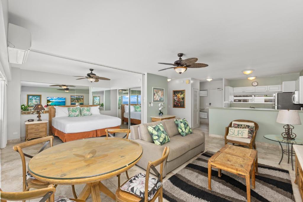 Et opholdsområde på Waikiki Shore 1310