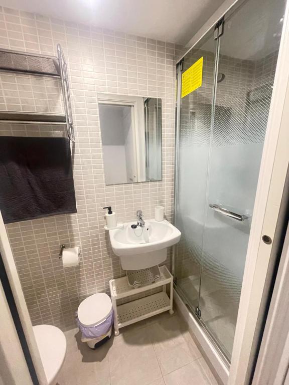 Kúpeľňa v ubytovaní Apartaments Muntaner I