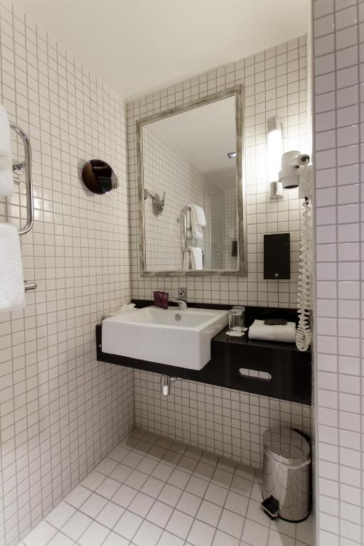 Koupelna v ubytování Home Hotel Havnekontoret