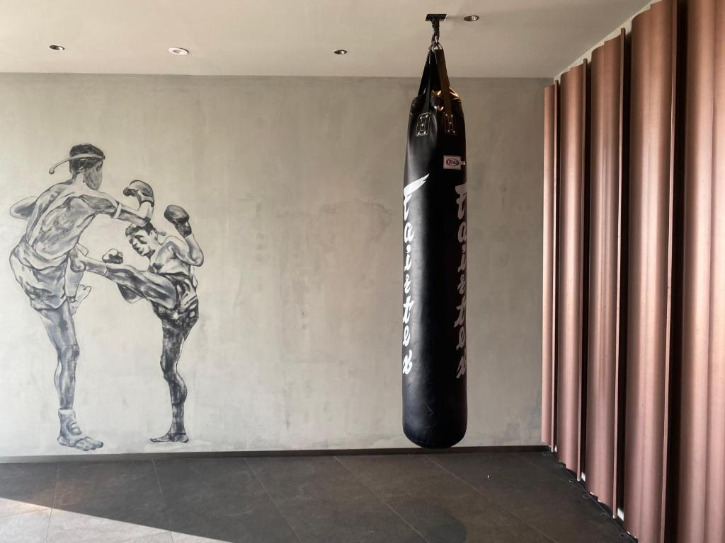 EDGE Central PATTAYA SKY - Resim 39