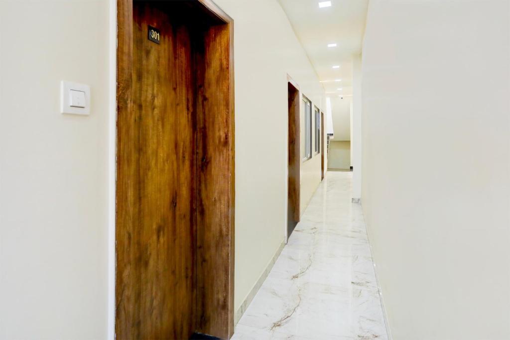 Fotografie z fotogalerie ubytování Super Townhouse Govardhan v destinaci Govardhan
