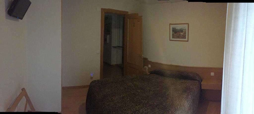 Pension Oasis - Habitación Doble Con Baño Privado