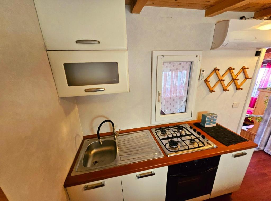 LA CASA DEL SOLE - Bungaló Familiar