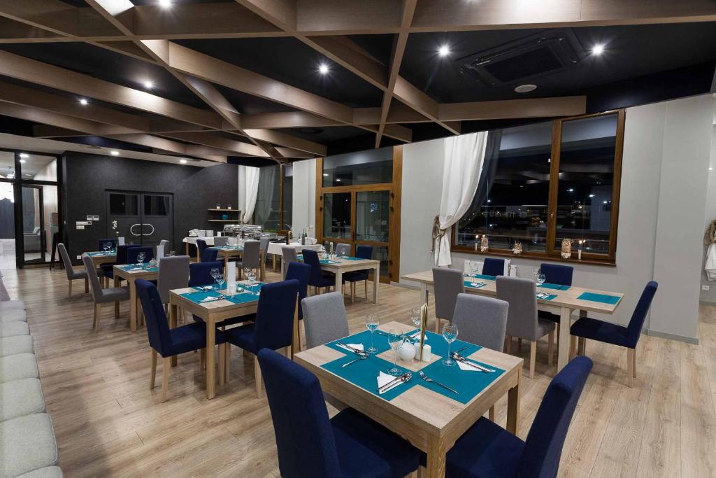 Restaurace v ubytování Hotel Zatoka