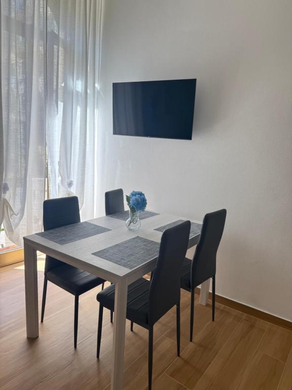 TV a/nebo společenská místnost v ubytování Casa Camilla&Iris
