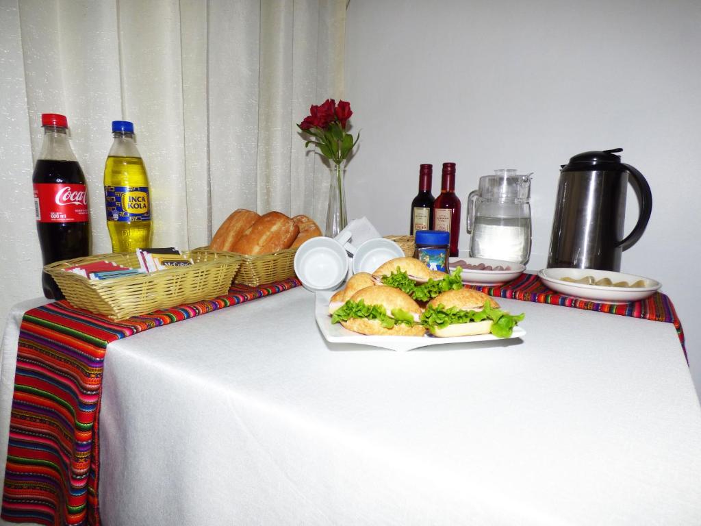 Jídlo v hotelu nebo okolí