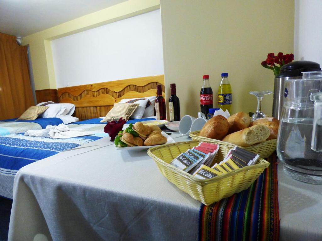 Jídlo v hotelu nebo okolí