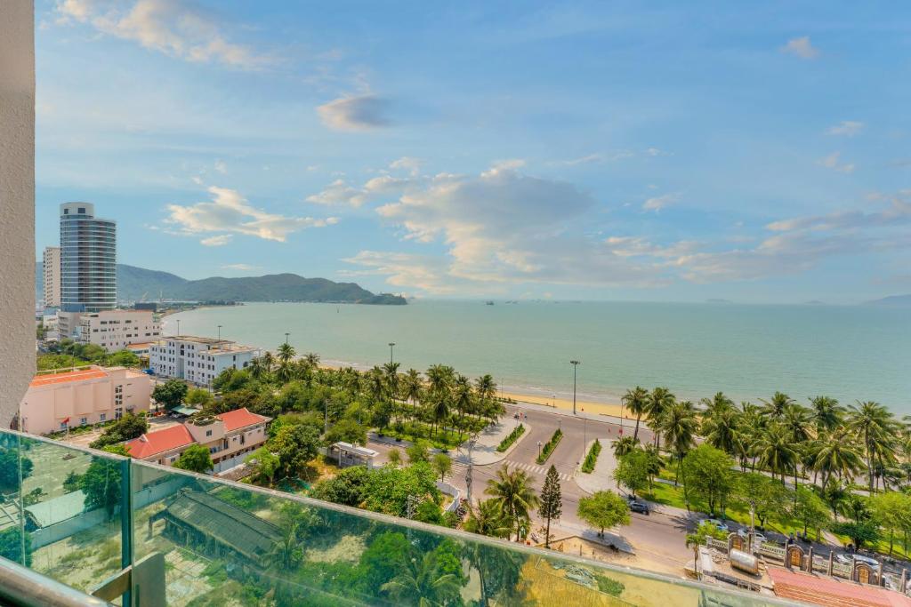 Sala Quy Nhon Beach Hotel - 12