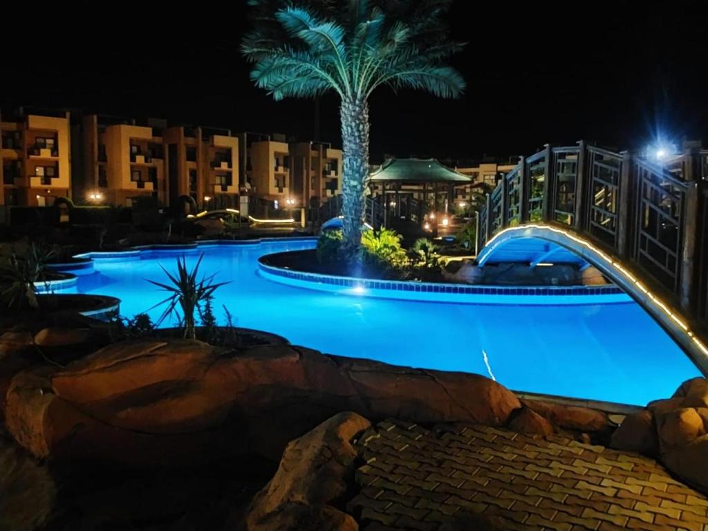 Bassein majutusasutuses شالية ارضي بحديقة خاصة في بلو باي ٱسيا السخنة või selle lähedal