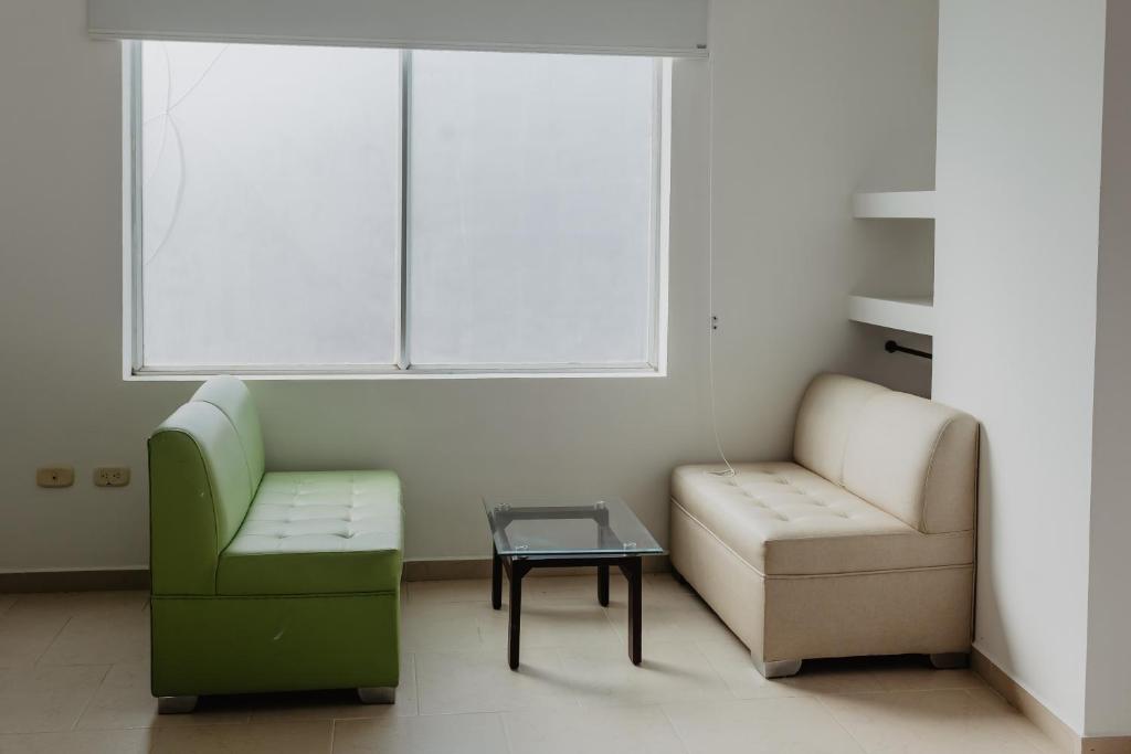 Posezení v ubytování Hotel Plataneras Confort