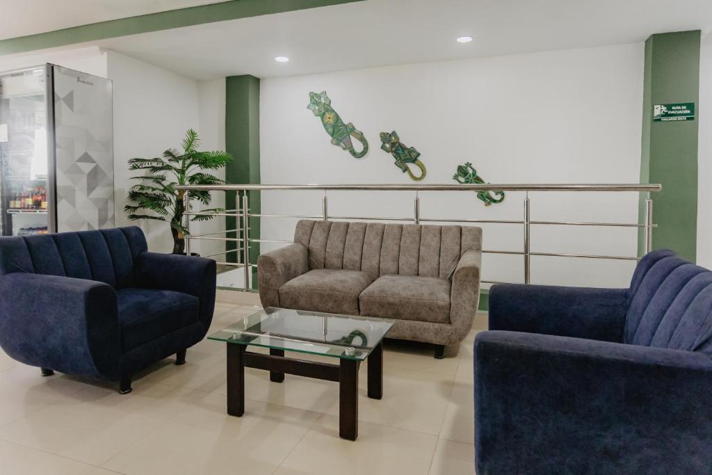 Posezení v ubytování Hotel Plataneras Confort