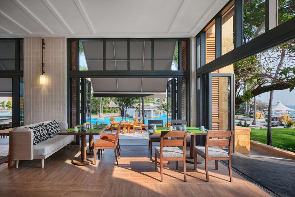 Posezení v ubytování Hilton Hua Hin Resort & Spa