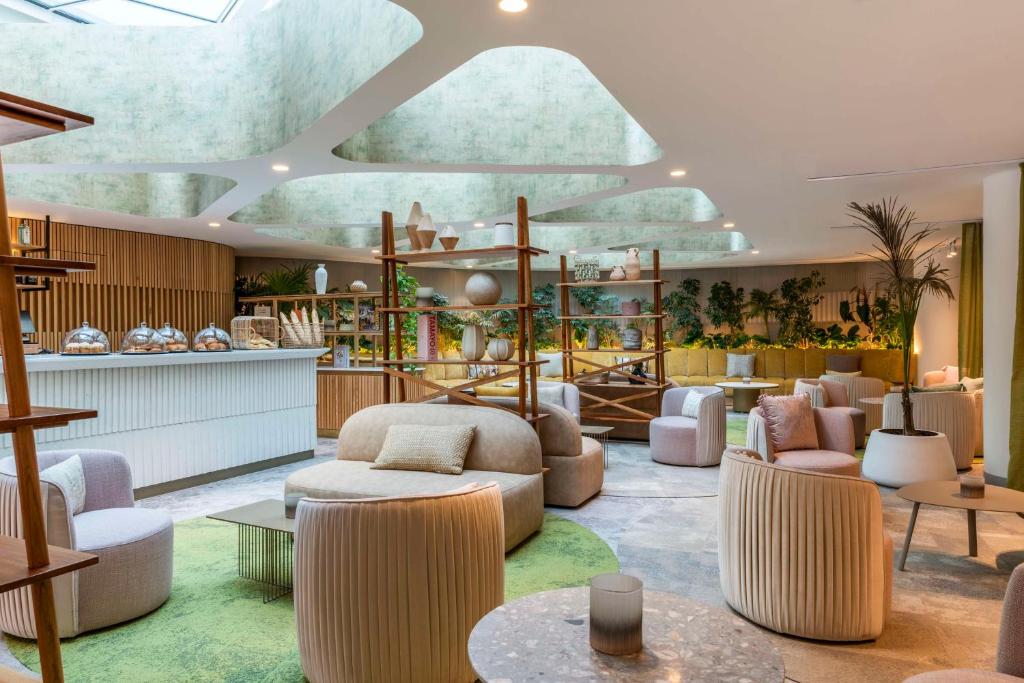 Un lugar para sentarse en Andaz Condesa Mexico City, By Hyatt
