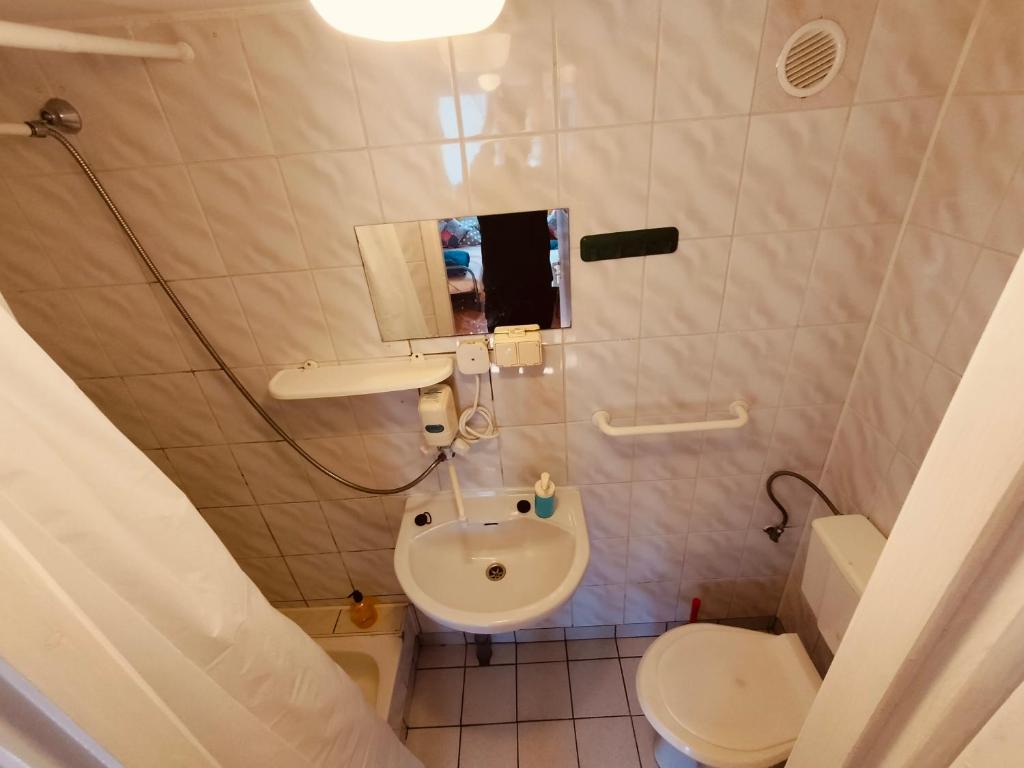 Koupelna v ubytování Stanica wodna Swornegacie PTTK