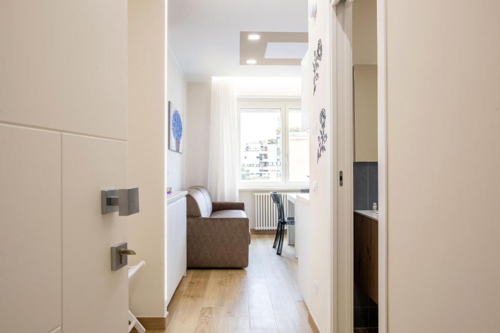 Aurelius Design Loft - Metro Cornelia