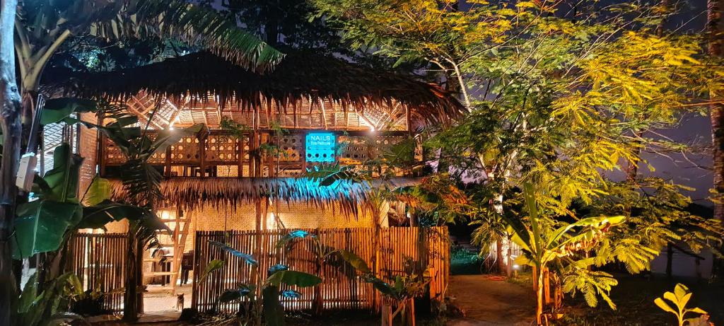 Giardino di Bebeladan Beach Eco-Resort, The Last Indigenous Corner