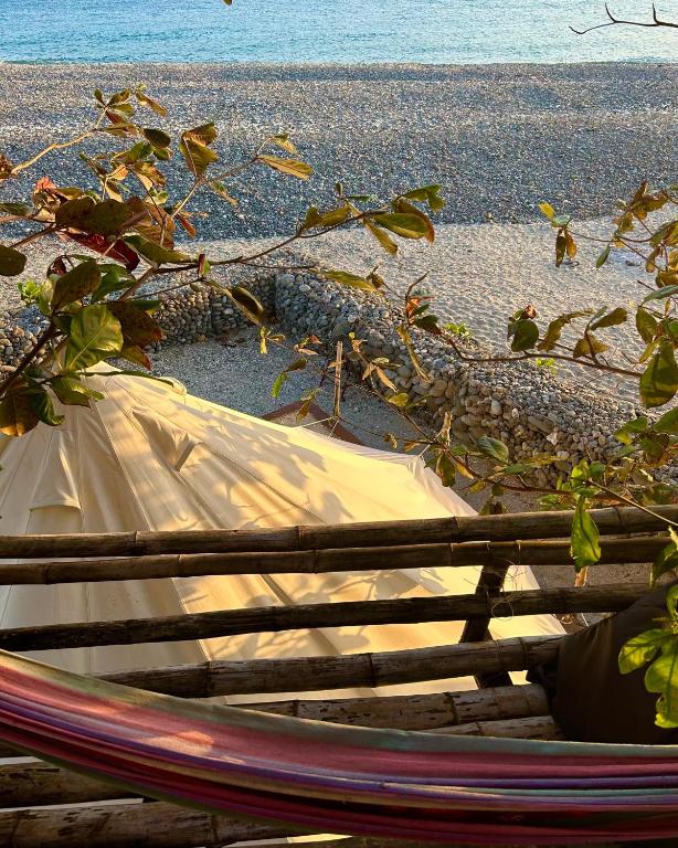 Příroda nedaleko luxury tent