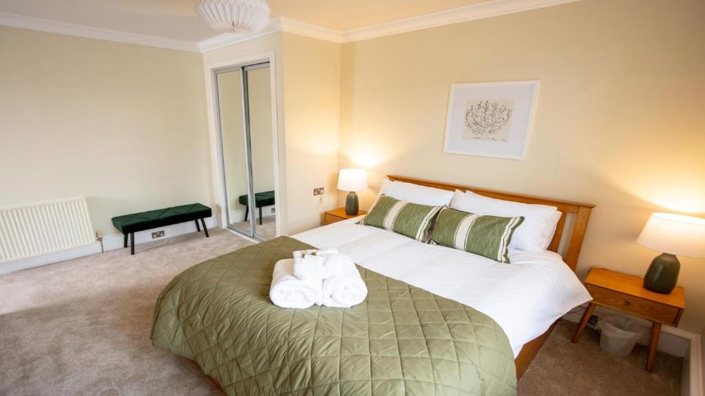 Elegant 3BD Georgian Retreat in Perth City Centre 6