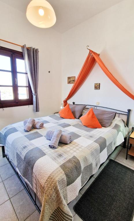 Postel nebo postele na pokoji v ubytování Sea View Apartments by Susi & Sofia